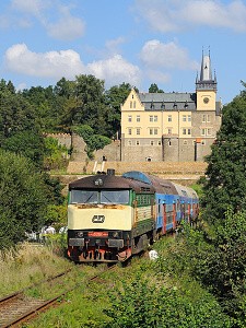 Osobní vlak ve Zruči n. Sáz.